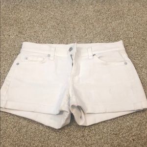 7 for all mankind white denim shorts size 24